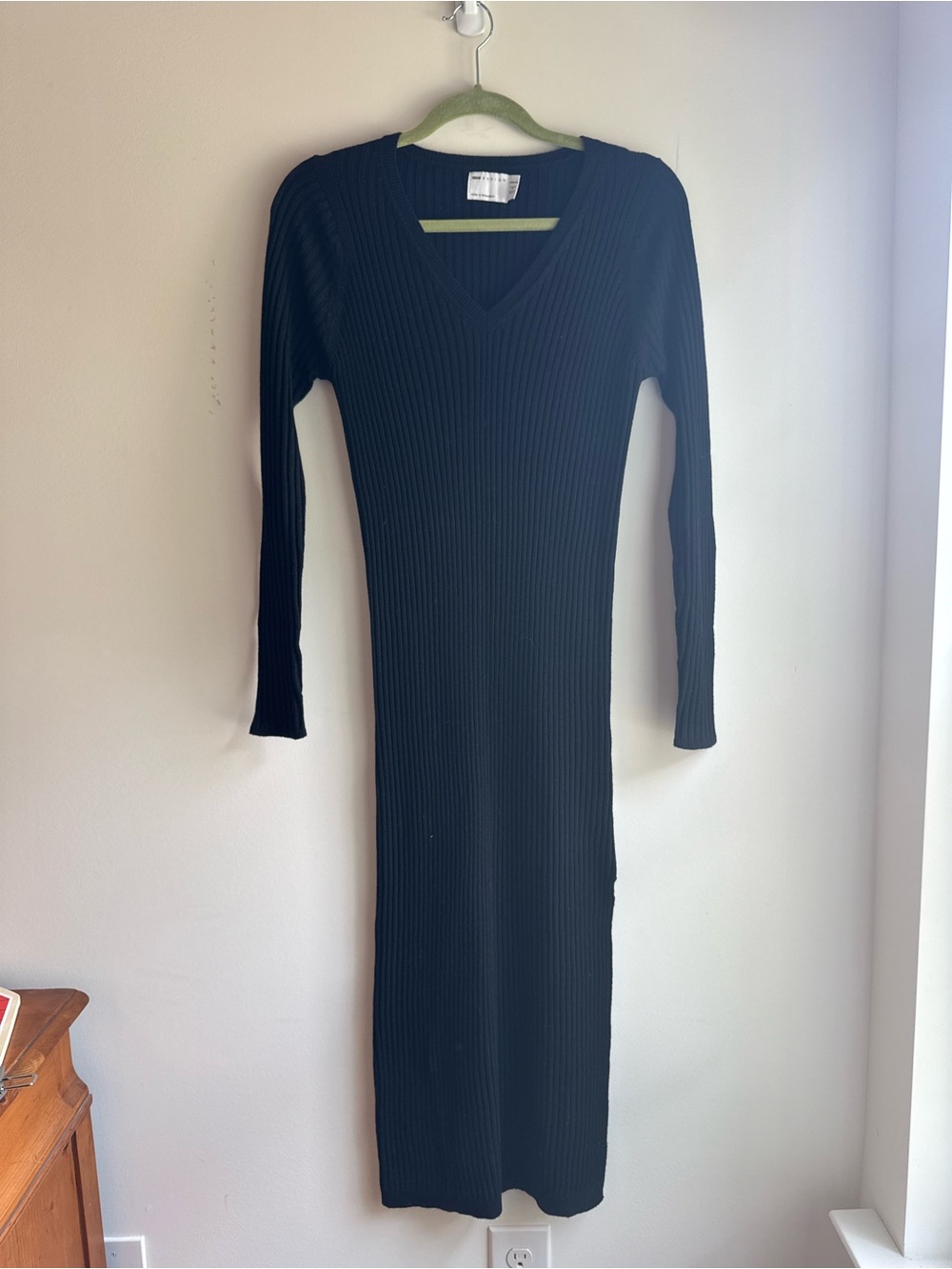 Ribbed V-Neck Black Long Sleeve Knit Dress Maternity